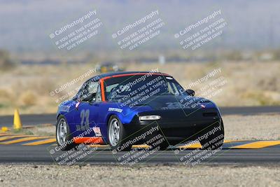 media/Feb-19-2023-Nasa (Sun) [[3f7828b844]]/Race Group B/Qualifying Race Set 2/